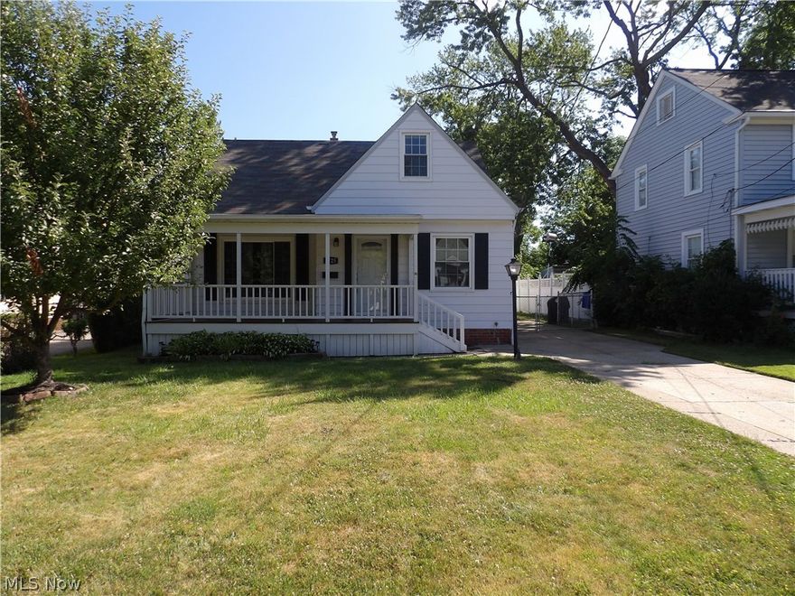 This well-maintained Wickliffe bungalow is conveniently located to shopping, parks, schools and public transportation. It features replacement windows throughout the home as well as glass block windows in the lower level. The large, carpeted master bedroom is located on the second floor and has a lot of storage. The living room has hardwood floors that flow into the eat-in area of the kitchen. The lower level has a large recreation room with a full bath. The large lot is 50 X 151. The two and a half car garage features an opener, drain and electric. The circuit panel has been updated with circuit breakers. The hot water tank was replaced in 2021. There is a large covered front porch. Wickliffe Point of Sale inspection is underway.