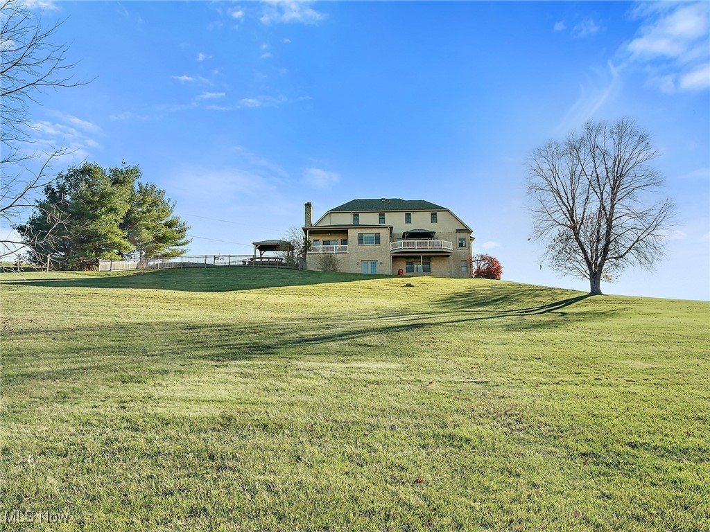 9659 Yoder Road, Sugarcreek, Ohio image 29