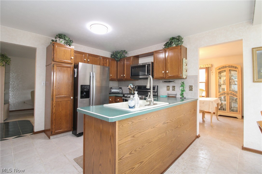 Applewoods Cross Condo - Residential