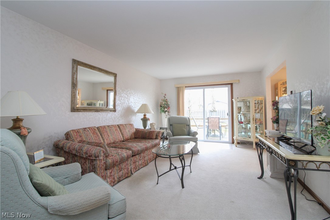 Applewoods Cross Condo - Residential