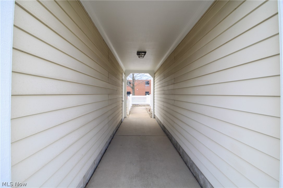 Applewoods Cross Condo - Residential