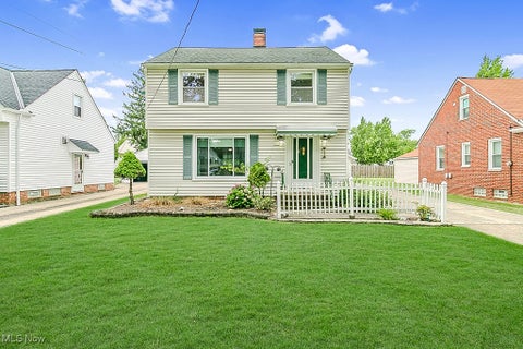 Photo for 1656 Lyndhurst Road