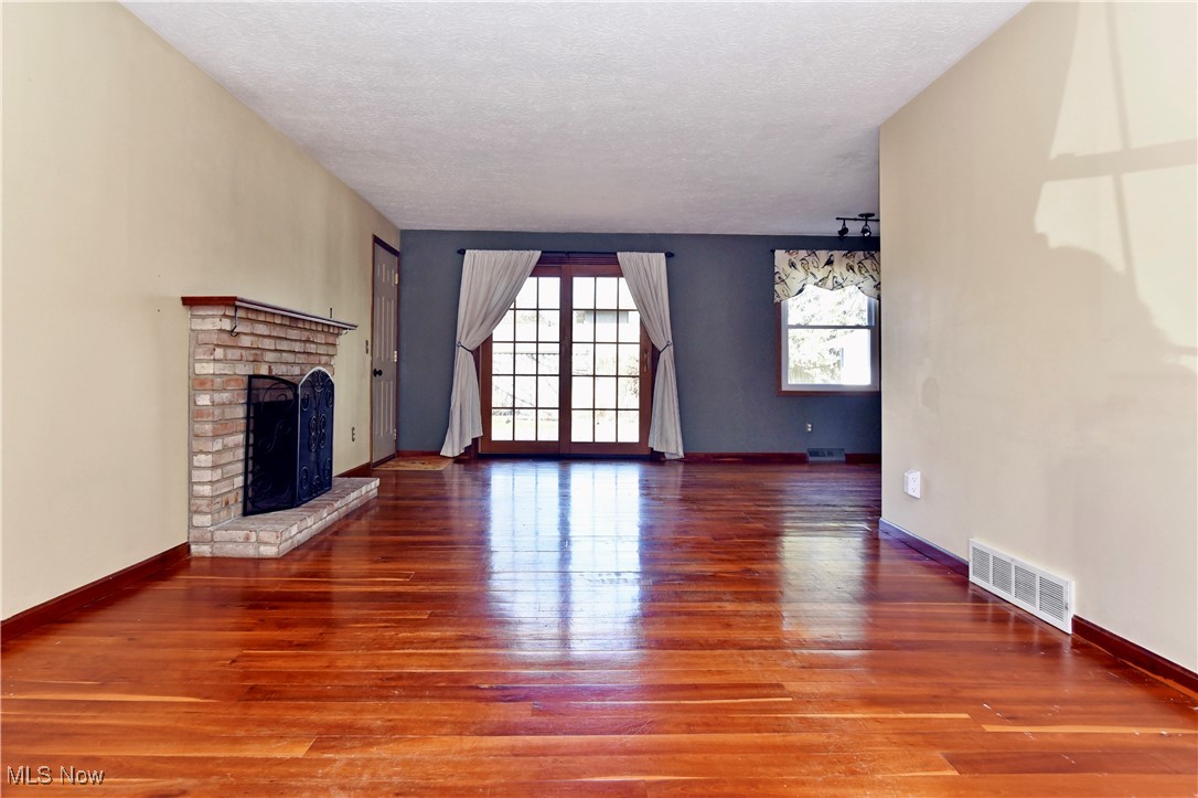 Waltham Woods - Residential