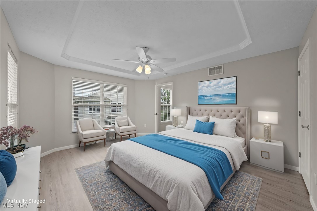 Westlake, Ohio 44145, United States, 3 Bedrooms Bedrooms, ,3 BathroomsBathrooms,Residential,Pending,105678