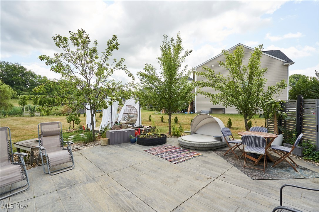 Lakes/Green #2 - Residential