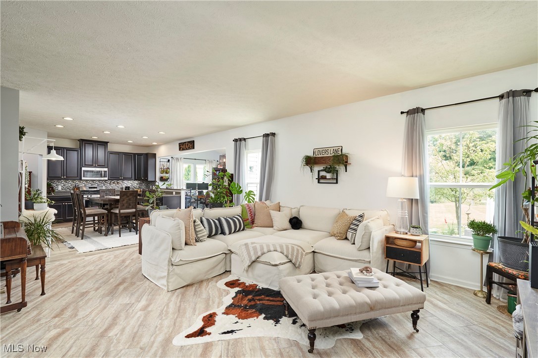 Lakes/Green #2 - Residential