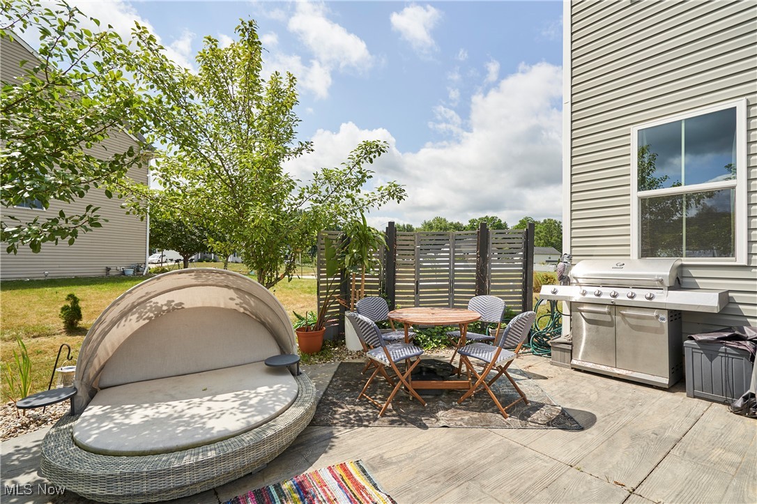 Lakes/Green #2 - Residential