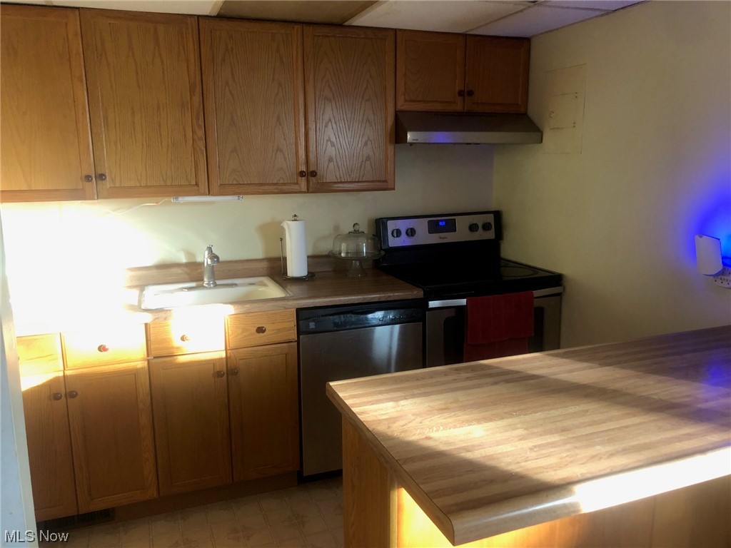 Cambridge Village Condo - Residential