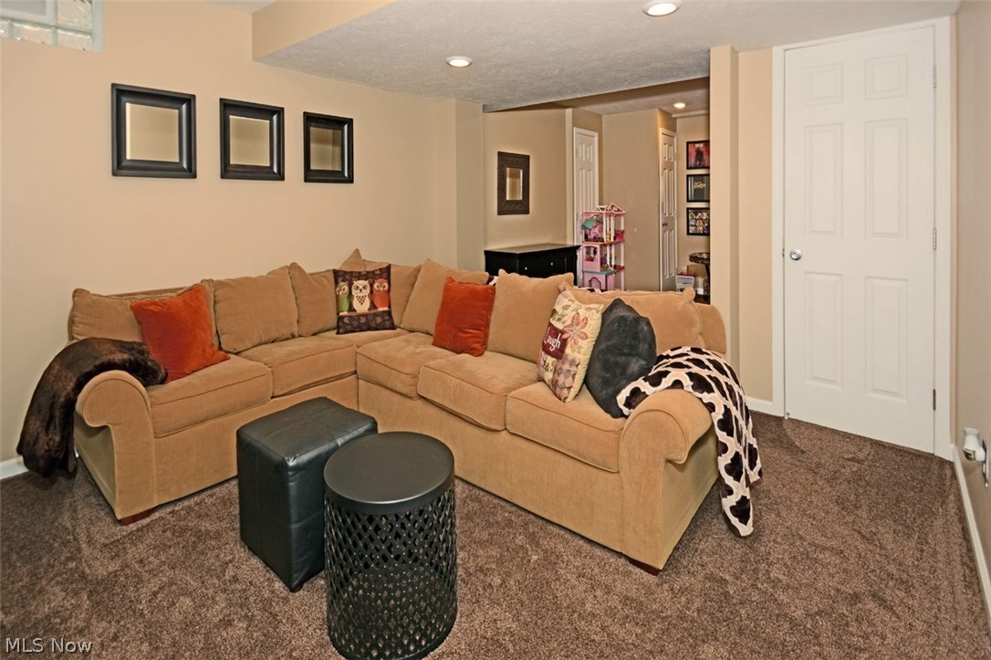 Laurel Glen Ph 03 - Residential