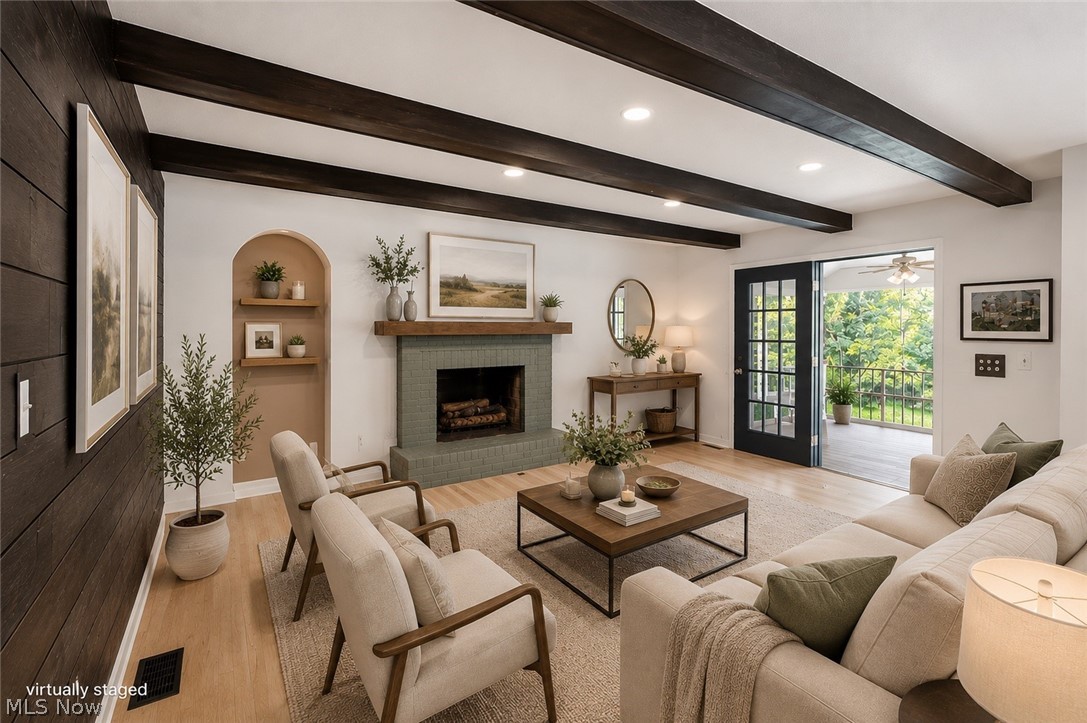 5776 Williamsburg Circle