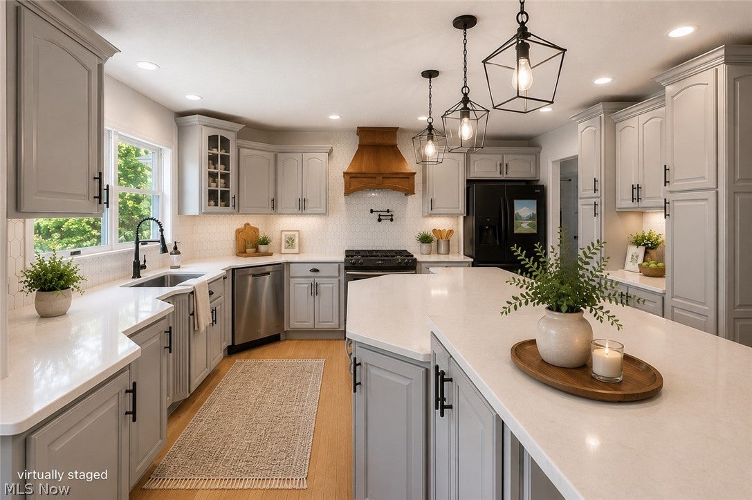 5776 Williamsburg Circle