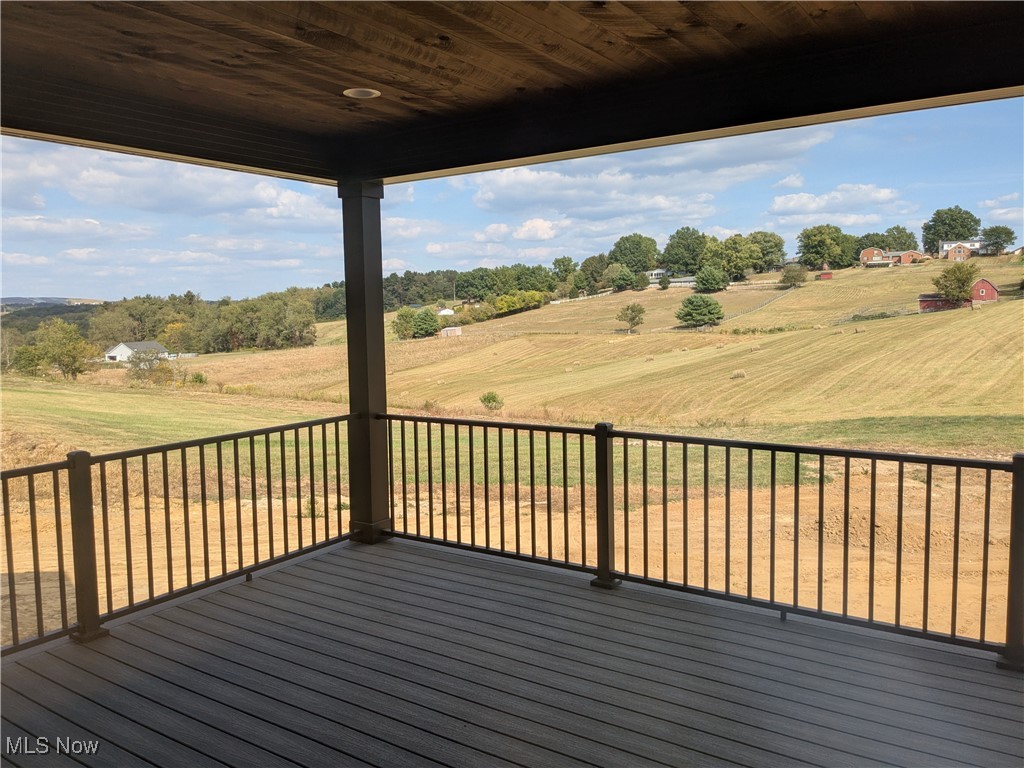 379 Olde Orchard Drive NE