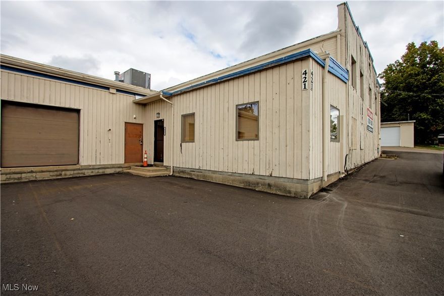 Amazing amount of square footage available!  The exterior of the building is scheduled for a complete remodel in 6-8 weeks with a new updated look.  This includes adding additional windows and entrance to this space.  The office area is 1,624 SF and an additional 3,546 SF is available which will include a kitchenette and bathrooms.  Tenant finish is negotiable in this expansive area.  Great location in Wooster near corner of Liberty Street and Columbus Road. Easy access to the route 30 interchange.