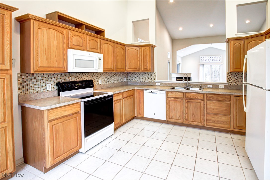 9648 Scottsdale Drive, Broadview Heights, Ohio image 2