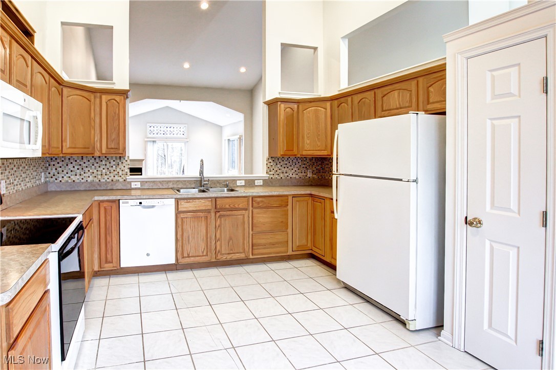 9648 Scottsdale Drive, Broadview Heights, Ohio image 3
