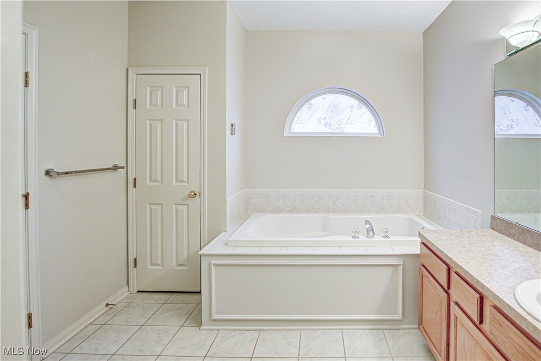 9648 Scottsdale Drive, Broadview Heights, Ohio image 23