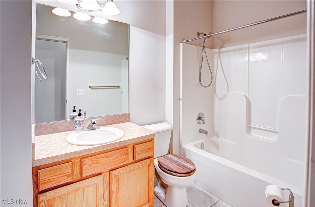 9648 Scottsdale Drive, Broadview Heights, Ohio image 27
