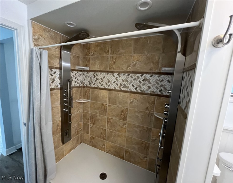 67 Rainbow Drive, Painesville, Ohio image 14