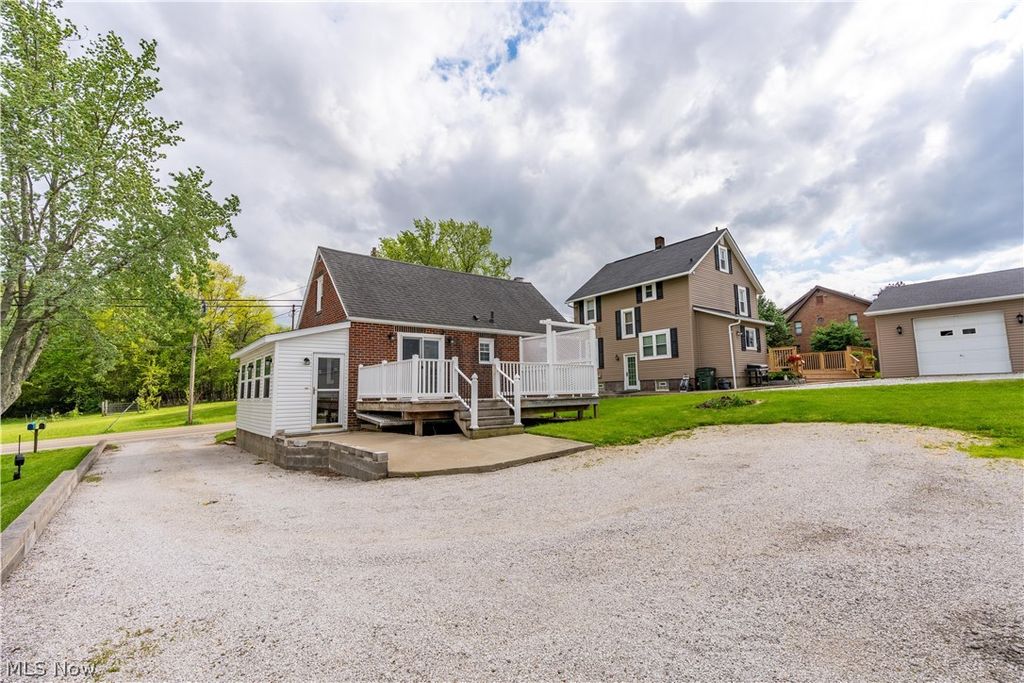 Photo of 11727 Easton Street NE, Alliance, OH 44601 (MLS # 5209379)
