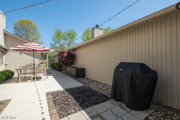 22146 Meadownorth Court, Strongsville, Ohio image 5