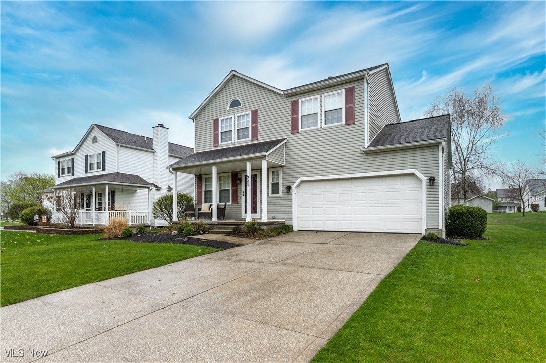 924 Yorktown Drive, Medina, Ohio image 2
