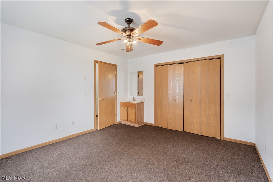 City/Youngstown - Commercial Sale