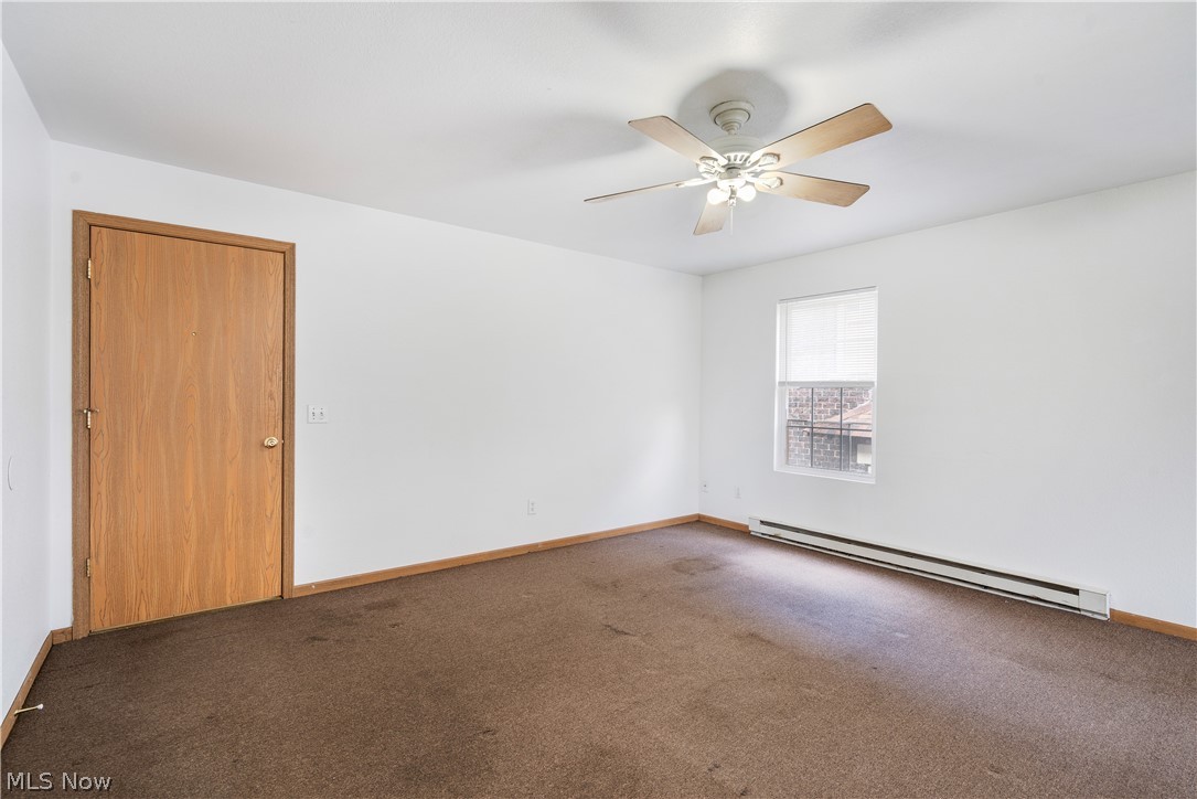 City/Youngstown - Commercial Sale