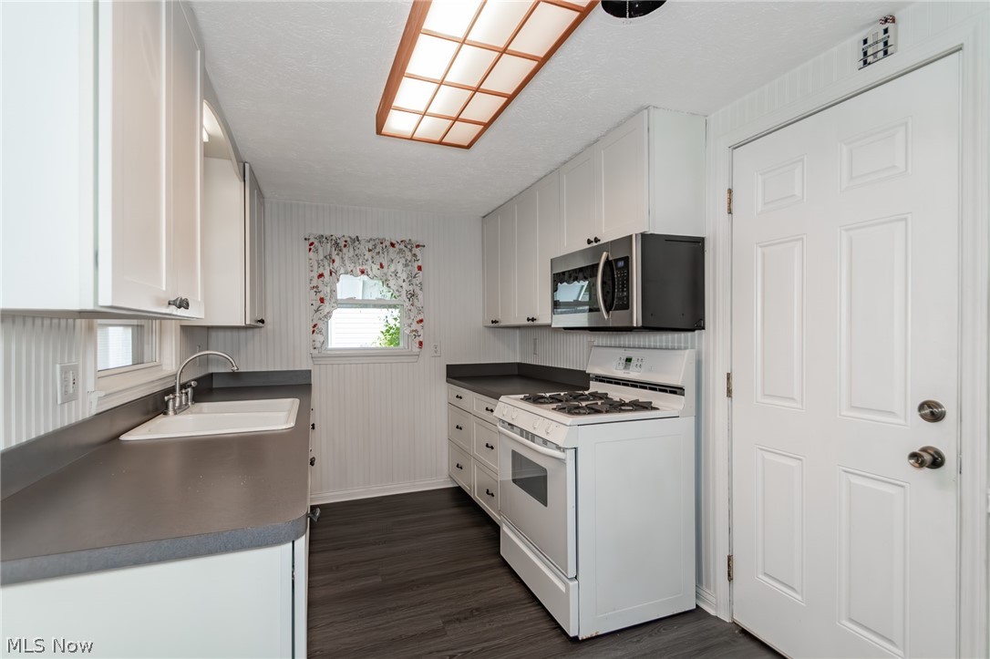 Midland Moor Sub 1 - Residential Lease