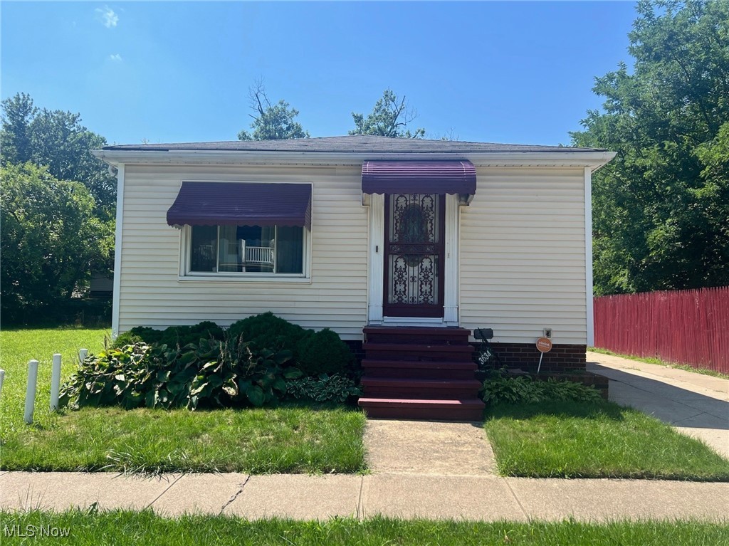 Look no further! Here's a nice cozy ranch style home that has been meticulously taken care of. The living and dining rooms are spacious and open to each other with beautifully maintained hardwood floors. There are two nice size bedrooms and a finished basement for additional entertaining space. This home comes with a newer furnace that's about 3 years old. Sold as is