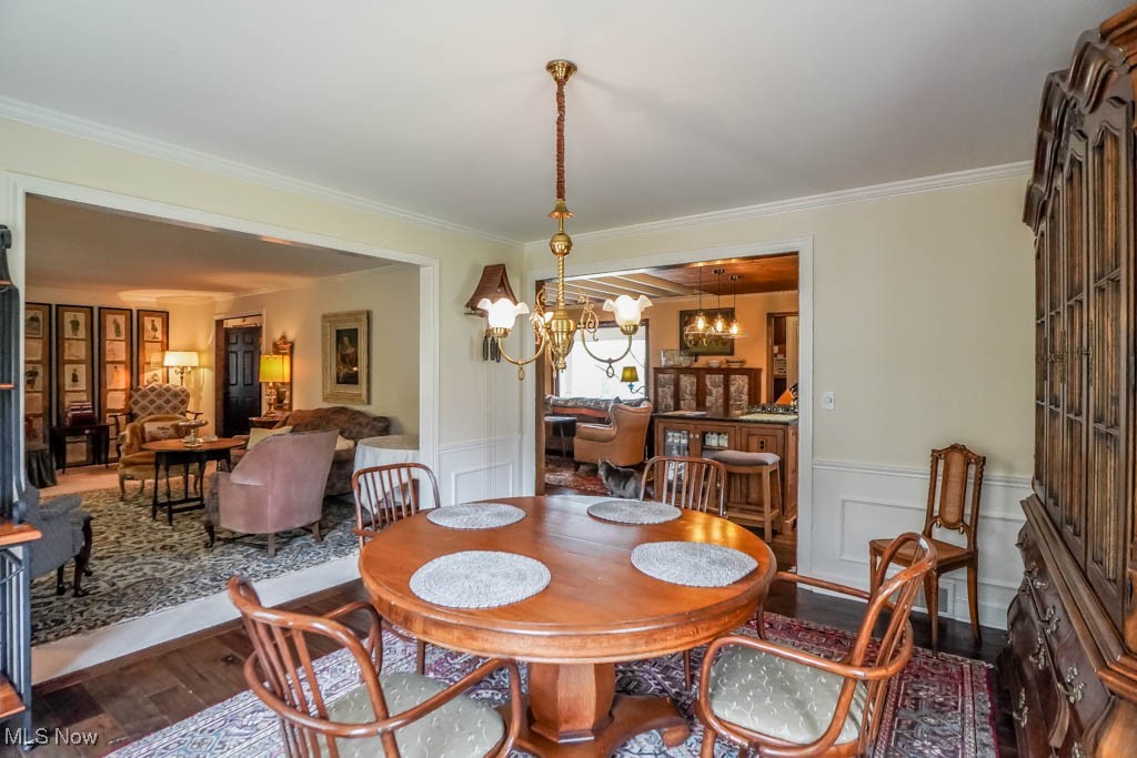 2758 Coventry Lane, Canton, Ohio image 8