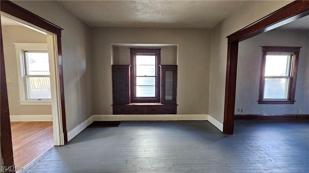 City/Youngstown - Residential Income