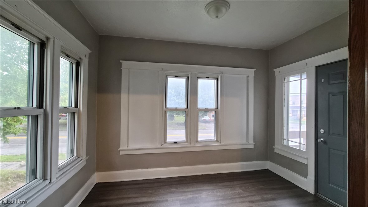 City/Youngstown - Residential Income