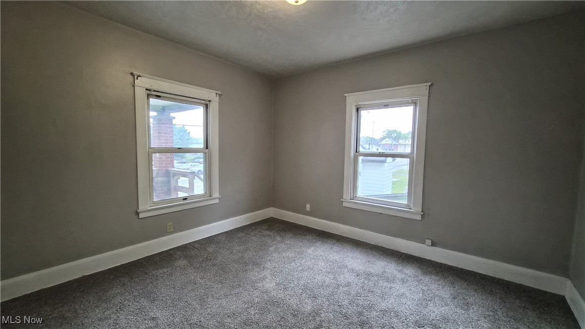 City/Youngstown - Residential Income