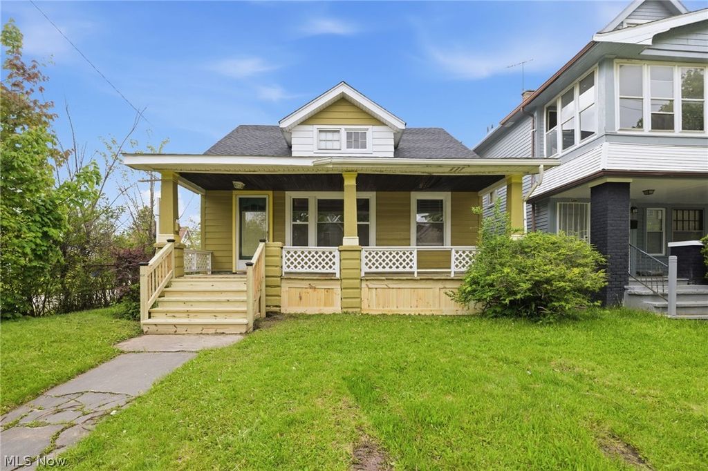 Photo of 3568 E 106th Street, Cleveland, OH 44105 (MLS # 5203603)