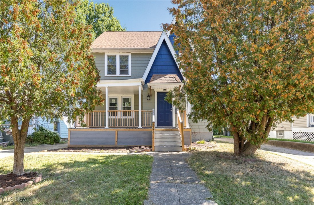 Newly renovated Colonial featuring 4 bedrooms and 2 full bathrooms. This home offers an updated kitchen, brand-new windows, new flooring throughout, and fresh paint inside and out. Spacious layout with plenty of natural light. Move-in ready and waiting for its new owner.