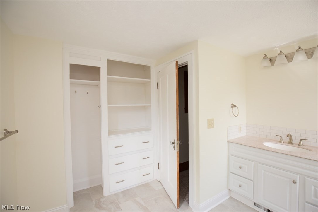 Glenbrook 1 - Residential