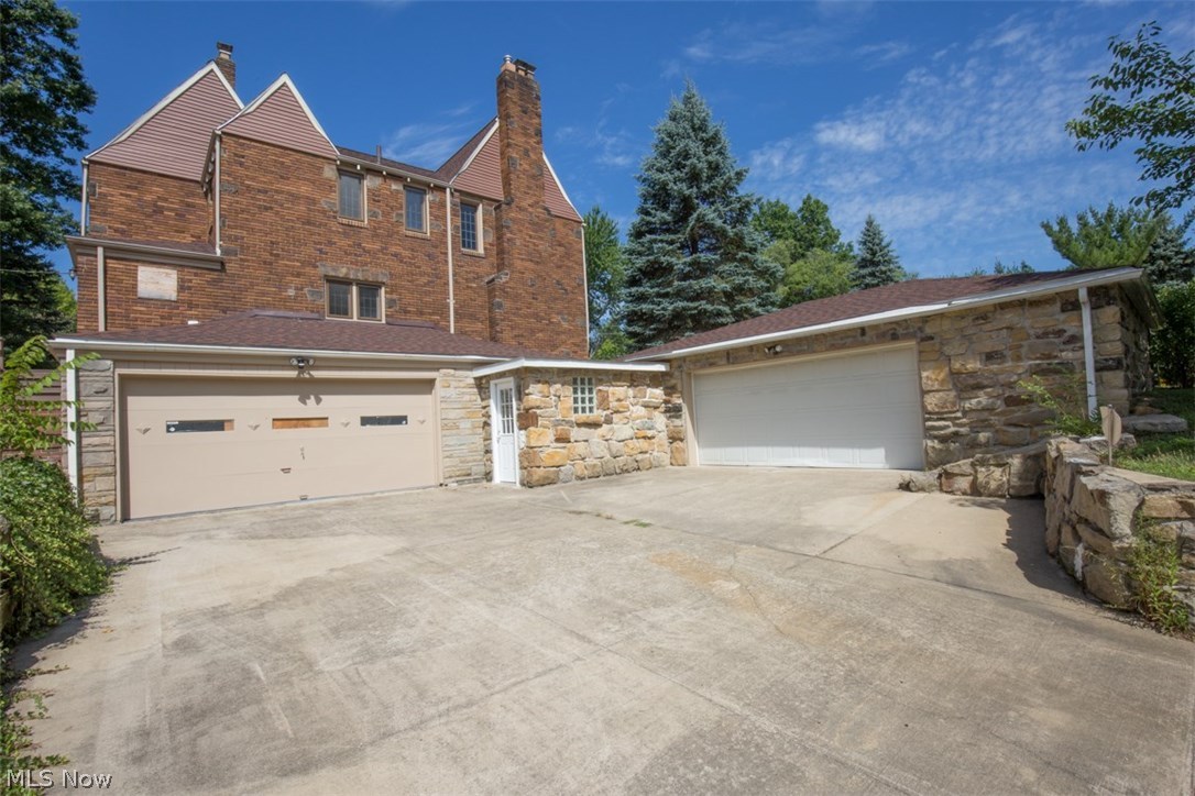 Glenbrook 1 - Residential