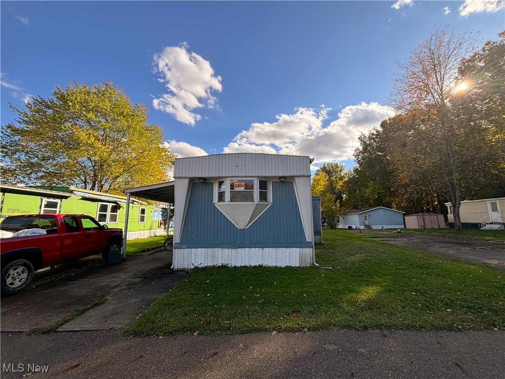 Beloit, Ohio 44609, United States, 2 Bedrooms Bedrooms, ,1 BathroomBathrooms,Residential,Active,231935