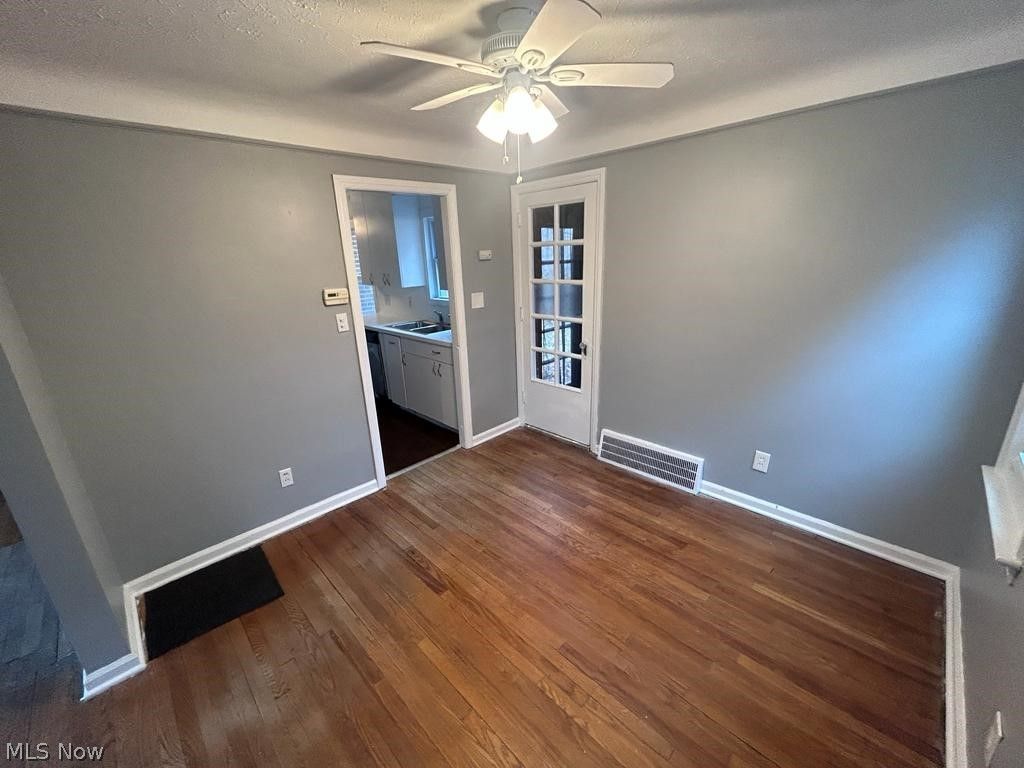 Photo of 4843 Westbourne Road, Lyndhurst, OH 44124 (MLS # 5202984)