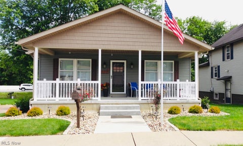 Homes For Sale - 3440 Lincoln Avenue<br/> Belmont County, Shadyside, OH 43947