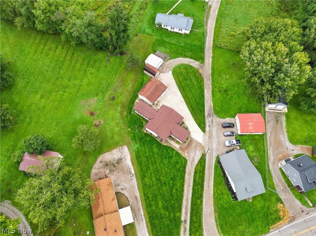 1820 Adamsville Road