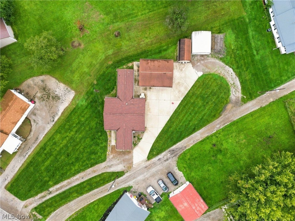 1820 Adamsville Road
