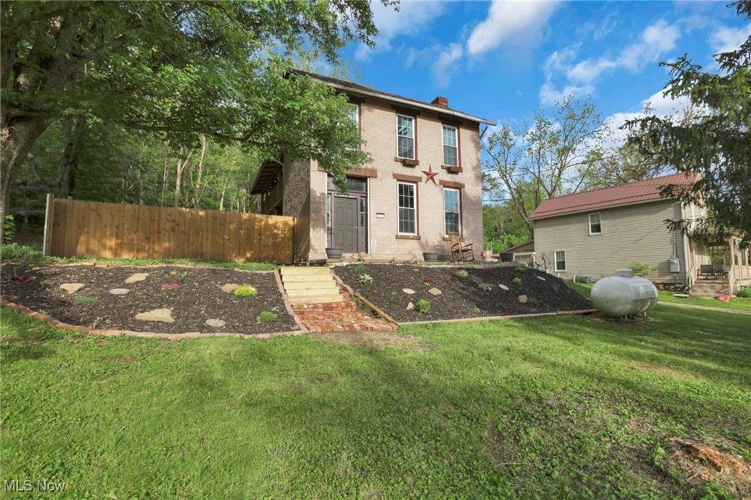 998 Wayne Avenue, Zanesville, Ohio image 3
