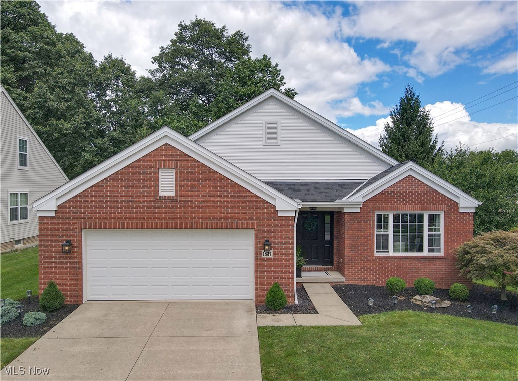 Welcome to this beautifully maintained 3-bedroom, 3-bath ranch in Twinsburg! Completely remodeled 2024. Luxury vinyl flooring through out, Full house painted ,Granite counter tops kitchen , new windows , all bathrooms . Offering low-maintenance living, this home features a bright open layout with high ceilings, a cozy gas fireplace, and a spacious 2-car garage. The owner’s suite includes a luxurious primary bath with double sinks and a walk-in closet. For potential buyers or new residents, the benefits of living in Twinsburg include:
Exceptional recreational amenities for all ages.
A vibrant calendar of events and festivals fostering community spirit.
Strong education system , family-focused neighborhoods.
Convenient lifestyle with shops, dining, and easy access to nearby cities.
Just move in and enjoy—this is a must-see! You don't want to miss this one!