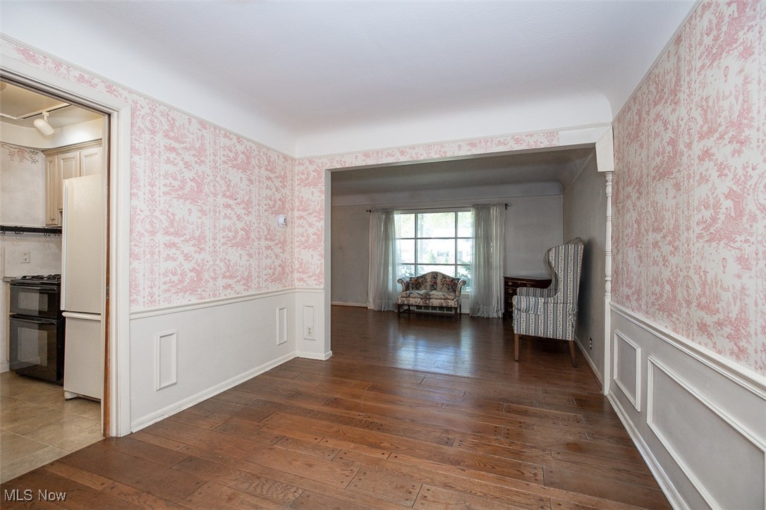 R M Wilkoff & Co Inc Mayfair S - Residential