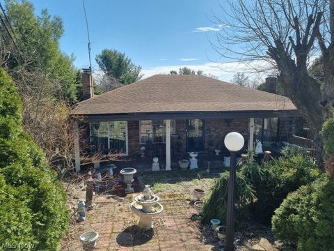 Homes For Sale - 129 Preston Road<br/> Steubenville, OH 43953