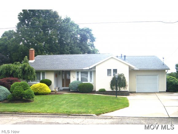 Very unique floor plan. Beautifully remodeled kitchen with oak cabinetry, tile floors and complete appliance package. Cathedral ceiling over living room with floor-to-ceiling brick fireplace. Lush landscaping front and rear. A must see! New roof in 2013. *lot size is approximate. #5133 Elem: Harmar Elementary School Elem/Bus: Y JrHigh: Marietta Middle School School JrHigh/Bus: Y High: Marietta High School High/Bus: Y Fire: CIT Police: CTY PossFreeGas: N ;SQFT=Fin L1:660, Fin L2:744, Fin L3:588, Fin Bsmt:390, Fin Above:1992, Fin Total:2382, Unfin Bsmt:300, Unfin Above:300, Unfin Total:Y;GAR= Opener(s)