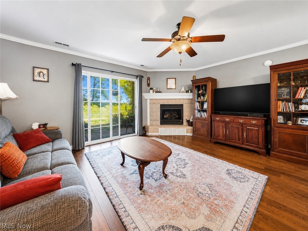 3371 Lenox Village 155