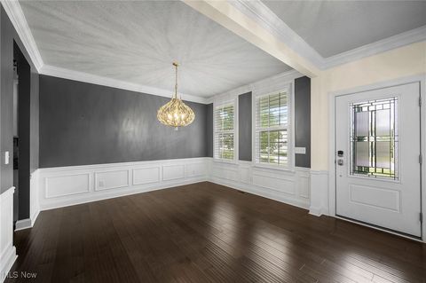 Tiny photo for 85 Brighton Drive, Aurora, OH 44202 (MLS # 5180245)