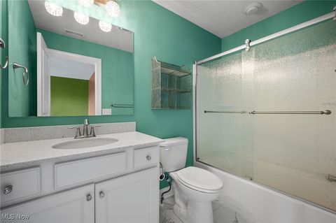 Tiny photo for 85 Brighton Drive, Aurora, OH 44202 (MLS # 5180245)